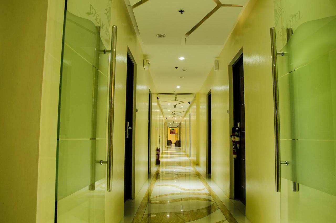 Dreamwave Hotel Ilagan Екстериор снимка