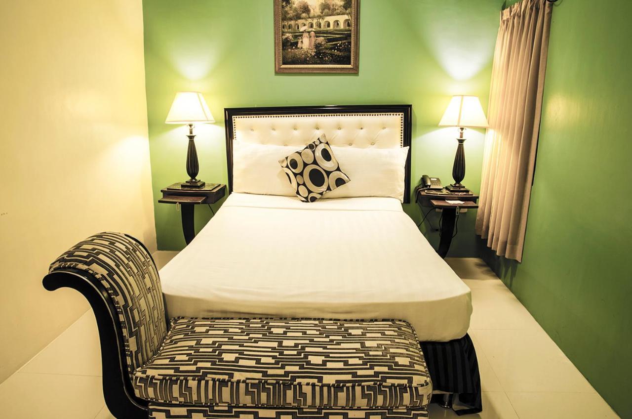 Dreamwave Hotel Ilagan Екстериор снимка